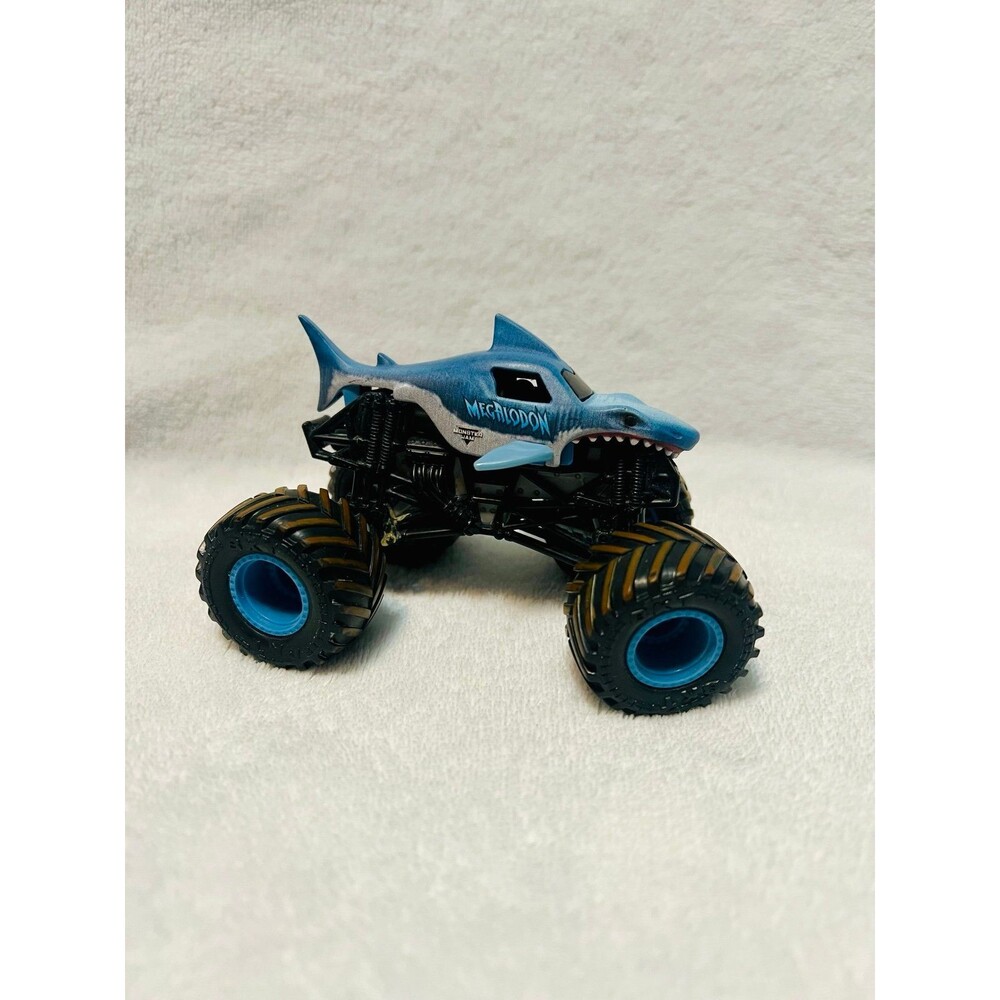 Hot Wheels Monster Jam Diecast Truck Megalodon Shark Mud Tires Mattel 1:64 Scale